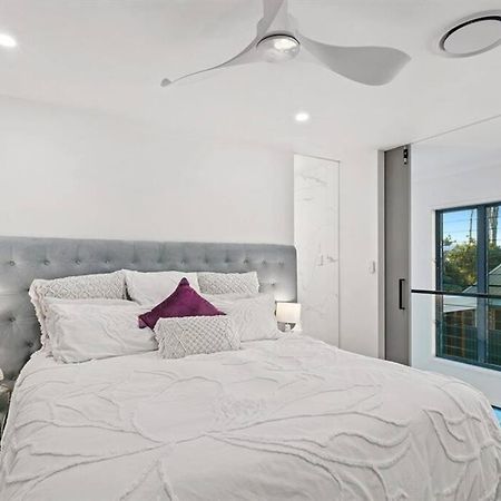 Beachside Buddina Luxury Family House 5 Bedrooms Экстерьер фото
